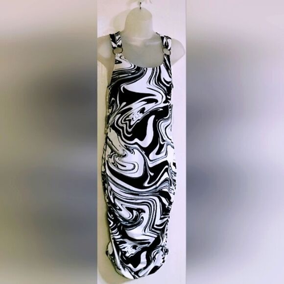 Bodycon DRESS by NO BOUNDARIES O-Ring  Women's Size LARGE NEW WITHOUT TAGS - Picture 1 of 11